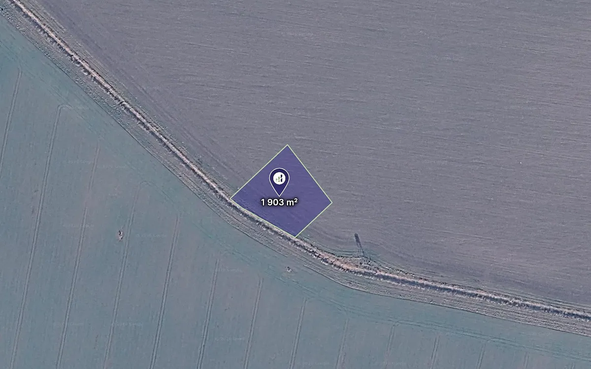 Prodej pole 1903 m²